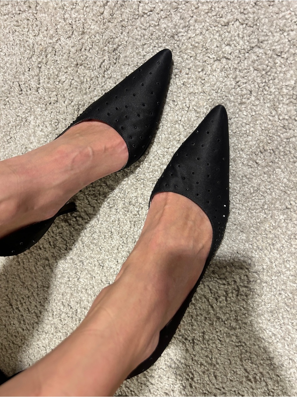 Women's Black Pointed Toe Low Heel Dress Pumps
